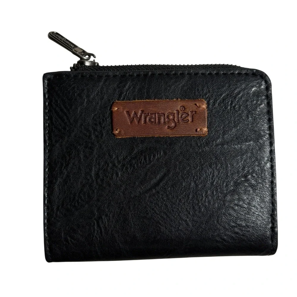Wrangler Mens Bifold Wallet Black Zip Coin Pocket ID Window Logo Rodeo Western